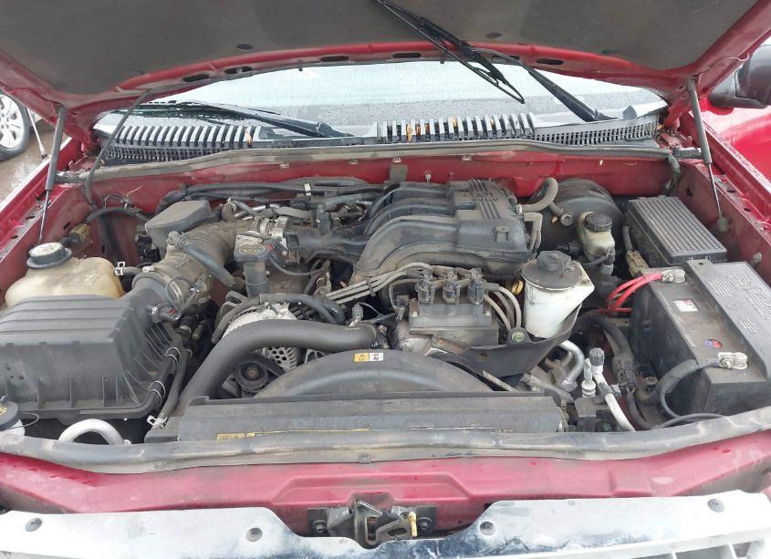 Photo 10 of 2004 Ford Explorer XLT (VIN 1FMZU63E54ZB16216)