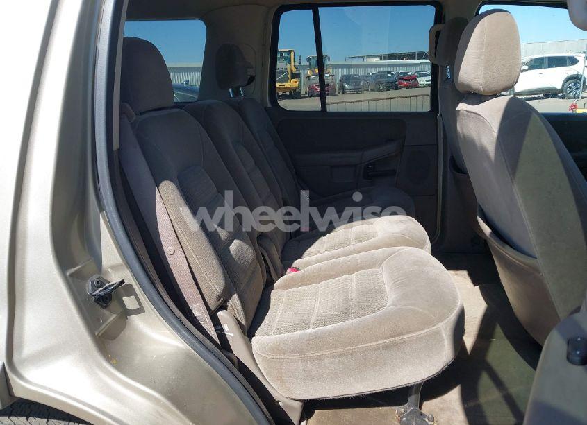 Photo 8 of 2002 Ford Explorer XLT (VIN 1FMZU63E62ZC23045)