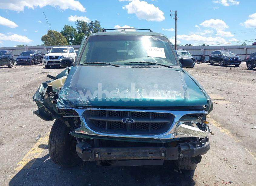 Photo 11 of 2000 Ford Explorer XLT (VIN 1FMZU63E6YUA99994)