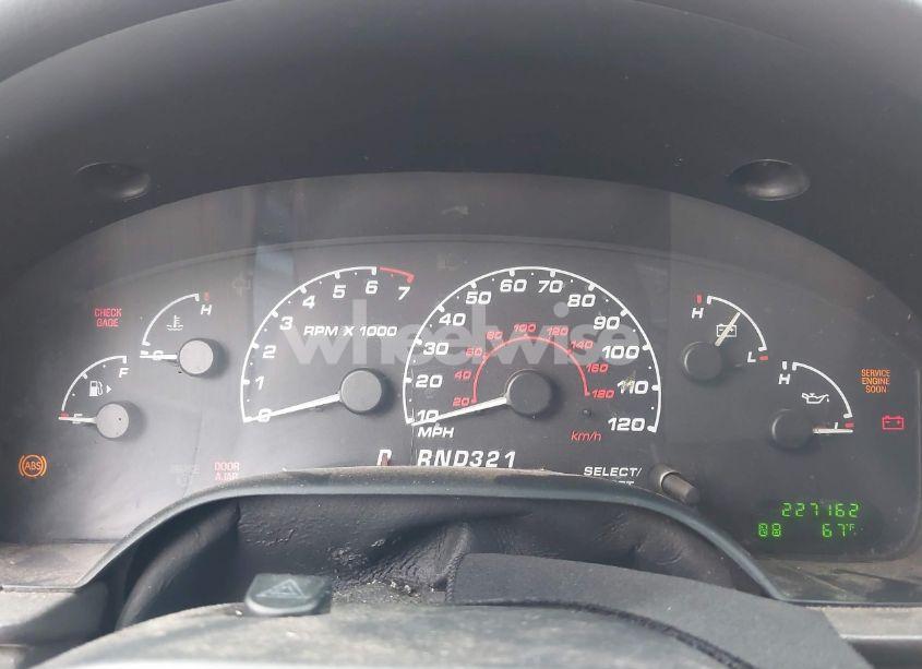 Photo 7 of 2002 Ford Explorer XLT (VIN 1FMZU63E82UC85365)