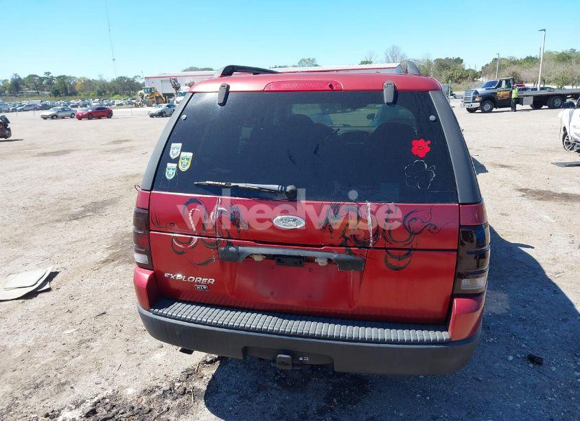 Photo 17 of 2002 Ford Explorer XLT (VIN 1FMZU63E92UA37142)