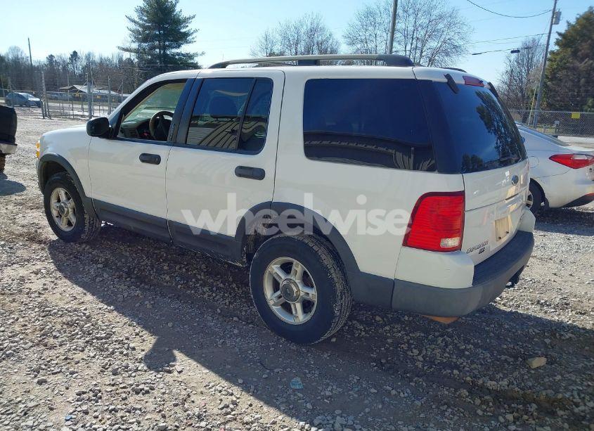 Photo 3 of 2003 Ford Explorer NBX/XLT (VIN 1FMZU63K13UA10895)