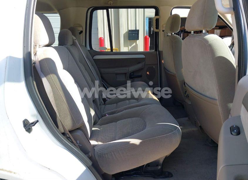 Photo 8 of 2003 Ford Explorer NBX/XLT (VIN 1FMZU63K13UA10895)