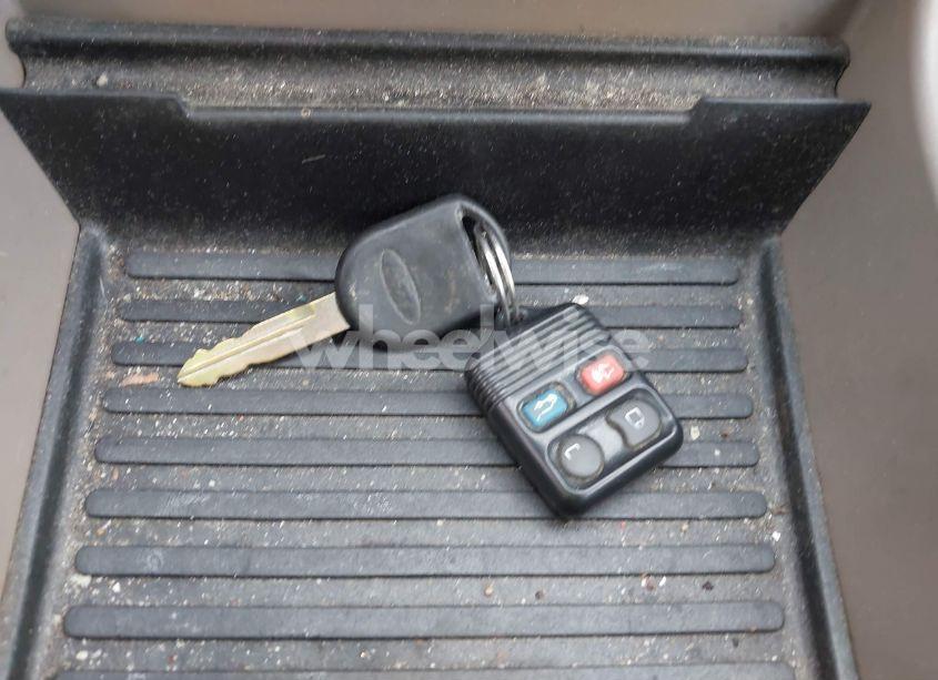 Photo 11 of 2004 Ford Explorer XLT (VIN 1FMZU63K14UB62998)