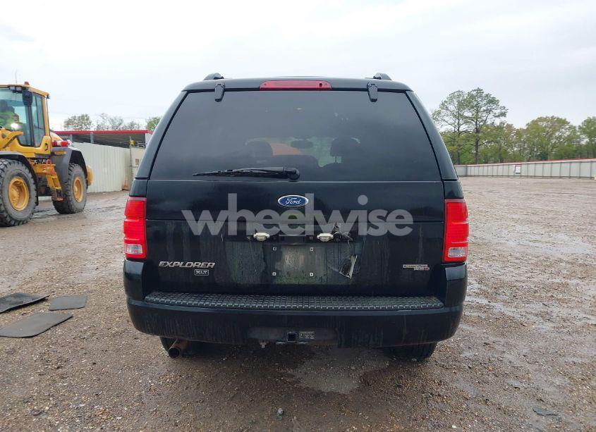 Photo 17 of 2005 Ford Explorer XLT/XLT SPORT (VIN 1FMZU63K15UA97278)