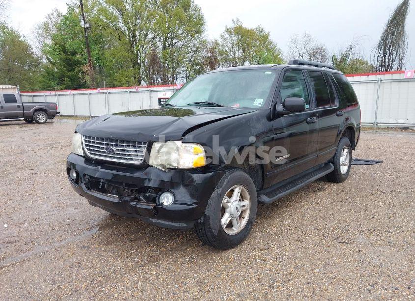 Photo 2 of 2005 Ford Explorer XLT/XLT SPORT (VIN 1FMZU63K15UA97278)