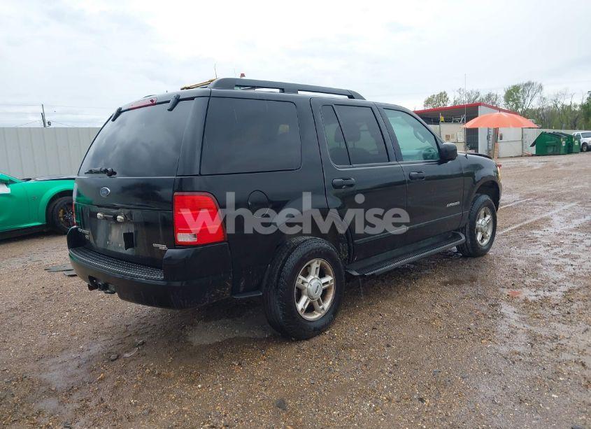 Photo 4 of 2005 Ford Explorer XLT/XLT SPORT (VIN 1FMZU63K15UA97278)