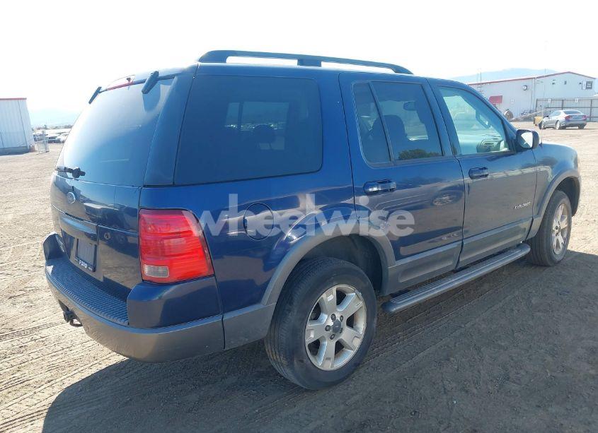 Photo 4 of 2004 Ford Explorer XLT (VIN 1FMZU63K24ZA86906)