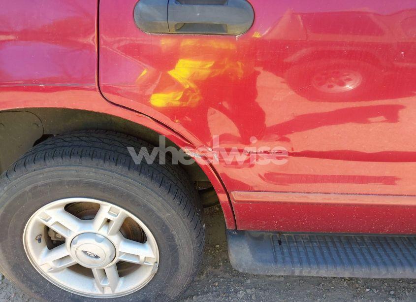 Photo 6 of 2005 Ford Explorer XLT/XLT SPORT (VIN 1FMZU63K25UC05701)