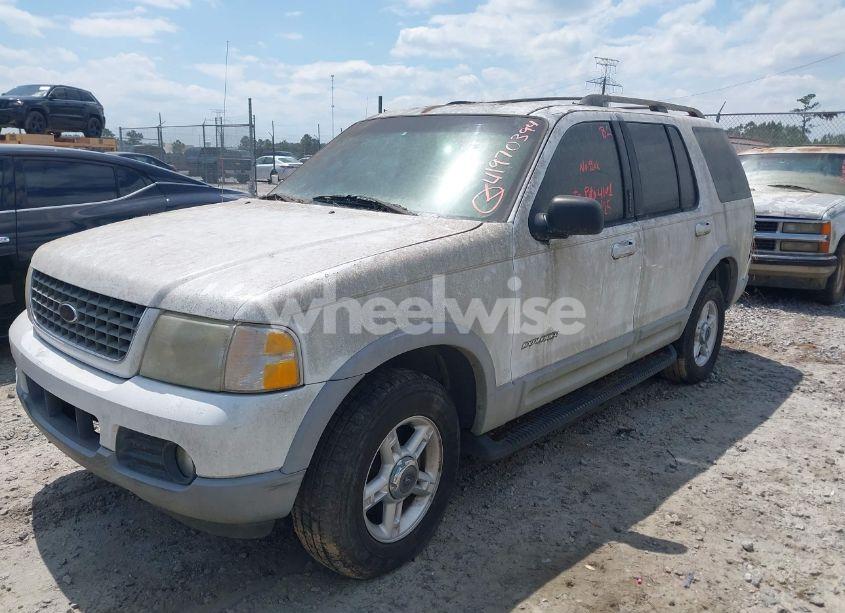 Photo 2 of 2002 Ford Explorer XLT (VIN 1FMZU63K32UD23218)