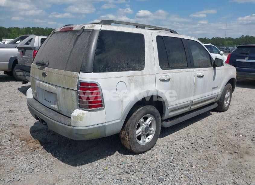 Photo 4 of 2002 Ford Explorer XLT (VIN 1FMZU63K32UD23218)