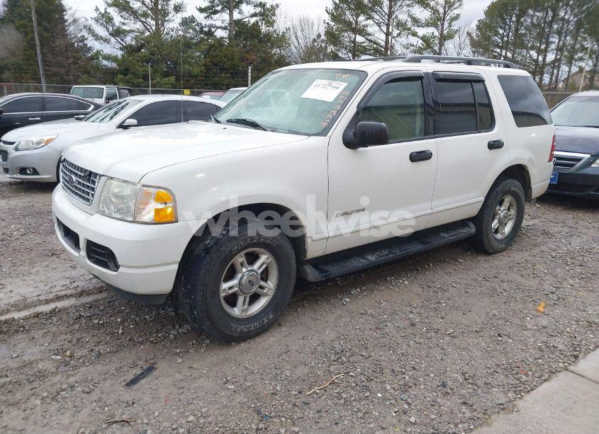 Photo 2 of 2004 Ford Explorer XLT (VIN 1FMZU63K34UB56507)
