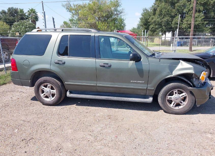 Photo 13 of 2004 Ford Explorer XLT (VIN 1FMZU63K34ZB18424)