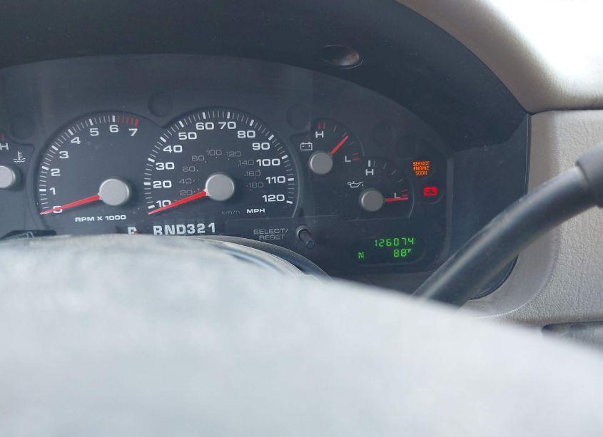 Photo 15 of 2004 Ford Explorer XLT (VIN 1FMZU63K34ZB18424)