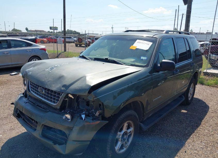 Photo 2 of 2004 Ford Explorer XLT (VIN 1FMZU63K34ZB18424)