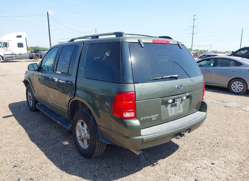 Photo 3 of 2004 Ford Explorer XLT (VIN 1FMZU63K34ZB18424)
