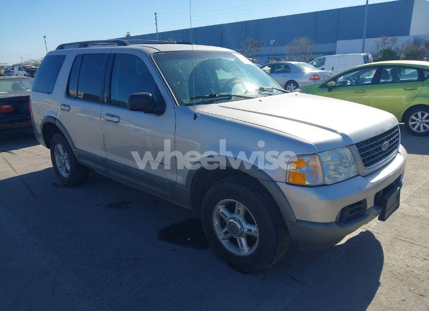 2002 Ford Explorer XLT (VIN 1FMZU63K52ZC76339) main photo