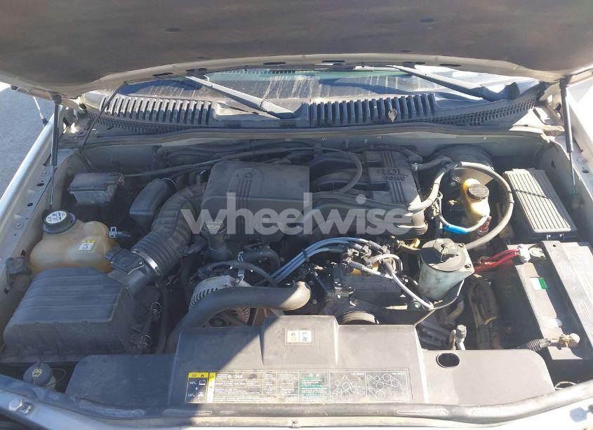 Photo 10 of 2002 Ford Explorer XLT (VIN 1FMZU63K52ZC76339)