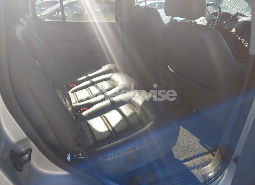 Photo 8 of 2002 Ford Explorer XLT (VIN 1FMZU63K52ZC76339)