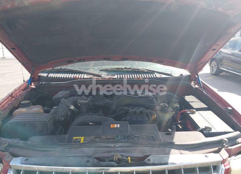 Photo 10 of 2004 Ford Explorer XLT (VIN 1FMZU63K54UA50494)