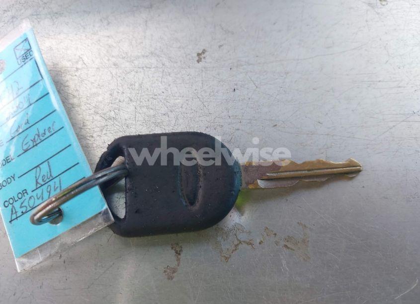 Photo 11 of 2004 Ford Explorer XLT (VIN 1FMZU63K54UA50494)