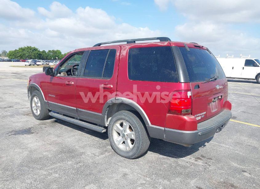 Photo 3 of 2004 Ford Explorer XLT (VIN 1FMZU63K54UA50494)