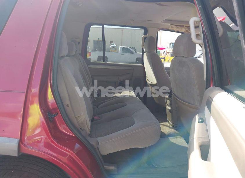 Photo 8 of 2004 Ford Explorer XLT (VIN 1FMZU63K54UA50494)