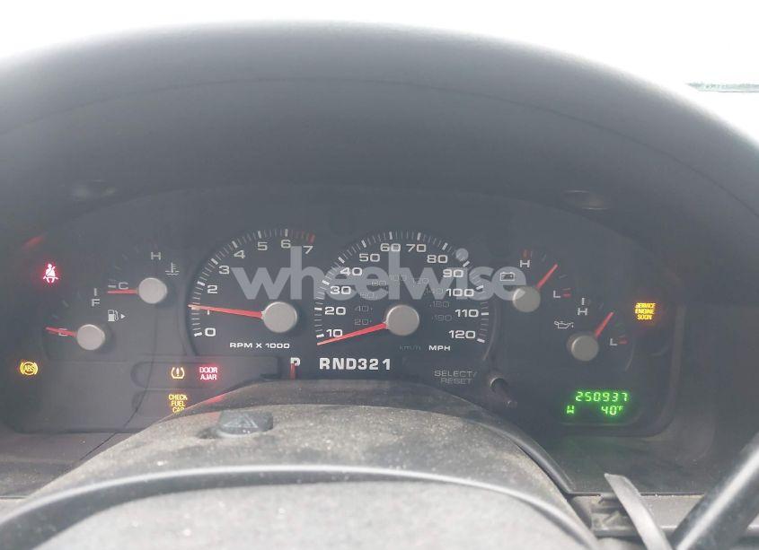 Photo 7 of 2004 Ford Explorer XLT (VIN 1FMZU63K54UB88794)