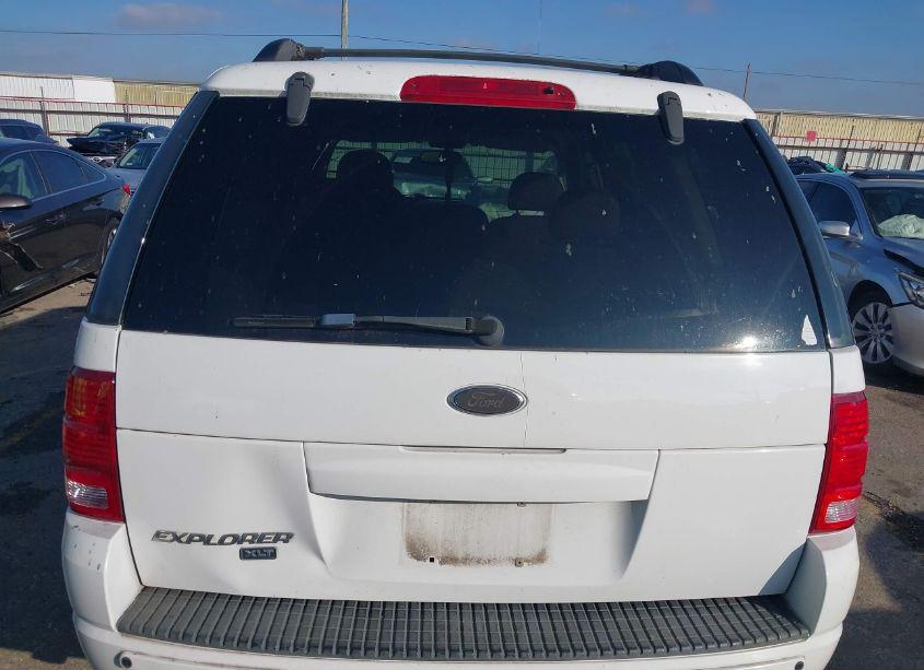 Photo 15 of 2004 Ford Explorer XLT (VIN 1FMZU63K54ZB29196)
