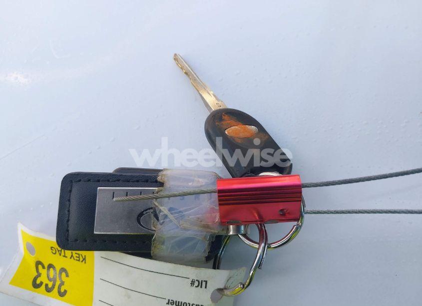 Photo 11 of 2005 Ford Explorer XLT/XLT SPORT (VIN 1FMZU63K65UA05372)