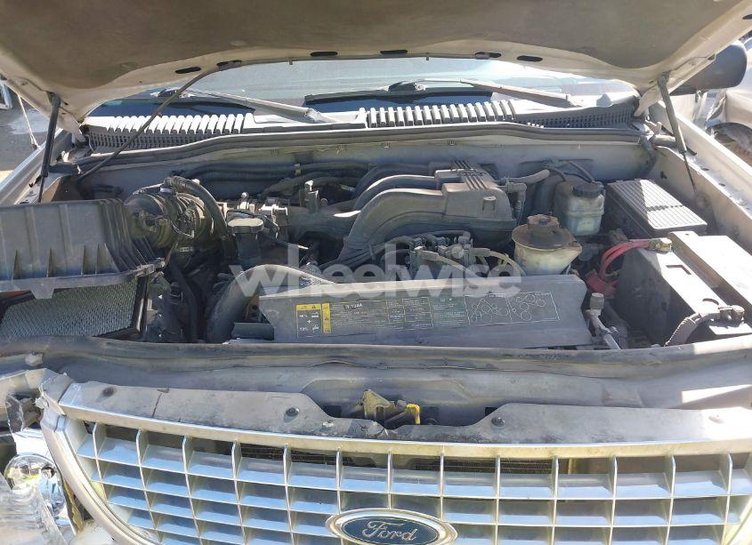 Photo 10 of 2005 Ford Explorer XLT/XLT SPORT (VIN 1FMZU63K65UC04003)