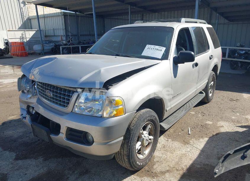Photo 2 of 2005 Ford Explorer XLT/XLT SPORT (VIN 1FMZU63K65UC04003)