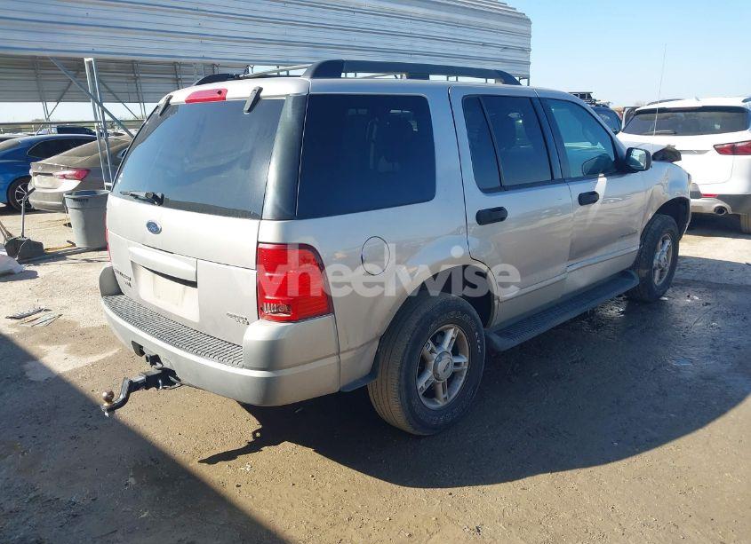 Photo 4 of 2005 Ford Explorer XLT/XLT SPORT (VIN 1FMZU63K65UC04003)