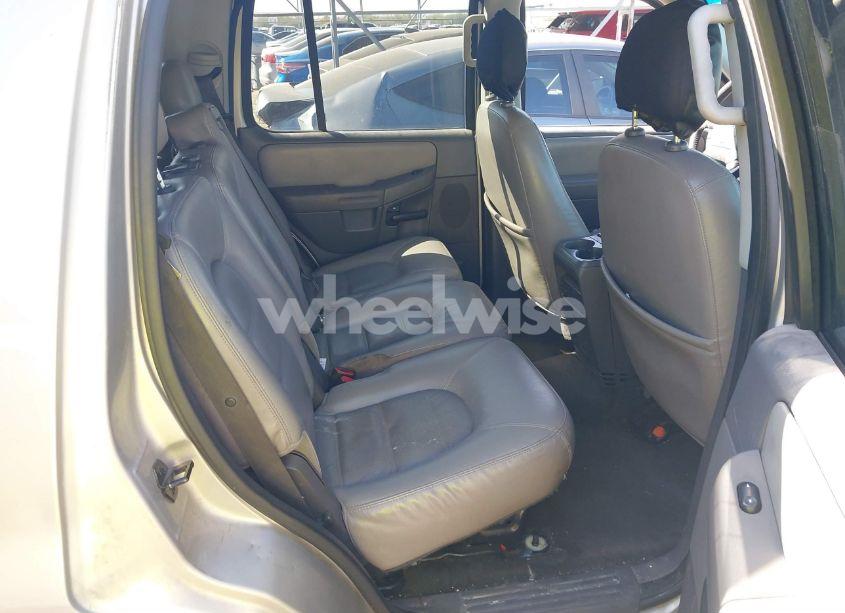 Photo 8 of 2005 Ford Explorer XLT/XLT SPORT (VIN 1FMZU63K65UC04003)