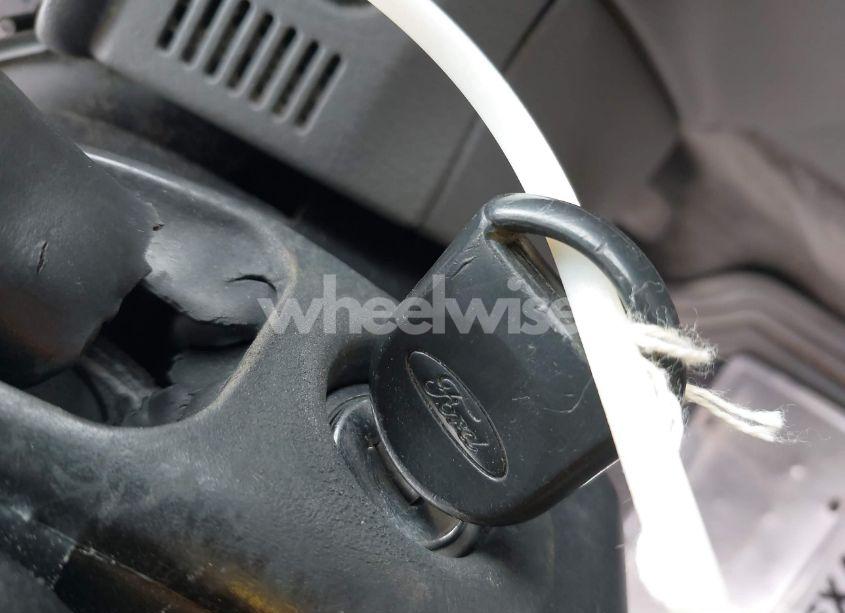 Photo 10 of 2005 Ford Explorer XLT/XLT SPORT (VIN 1FMZU63K85UA52080)