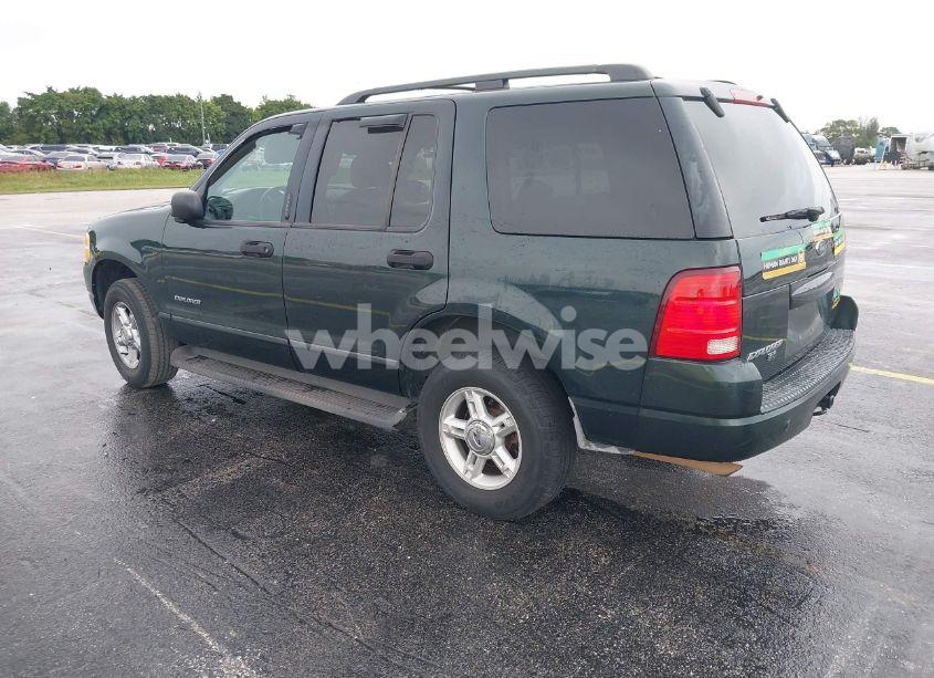 Photo 3 of 2004 Ford Explorer XLT (VIN 1FMZU63K94UB41039)