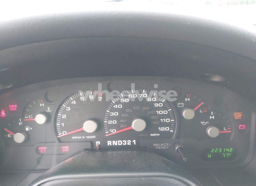 Photo 7 of 2004 Ford Explorer XLT (VIN 1FMZU63K94UB41039)