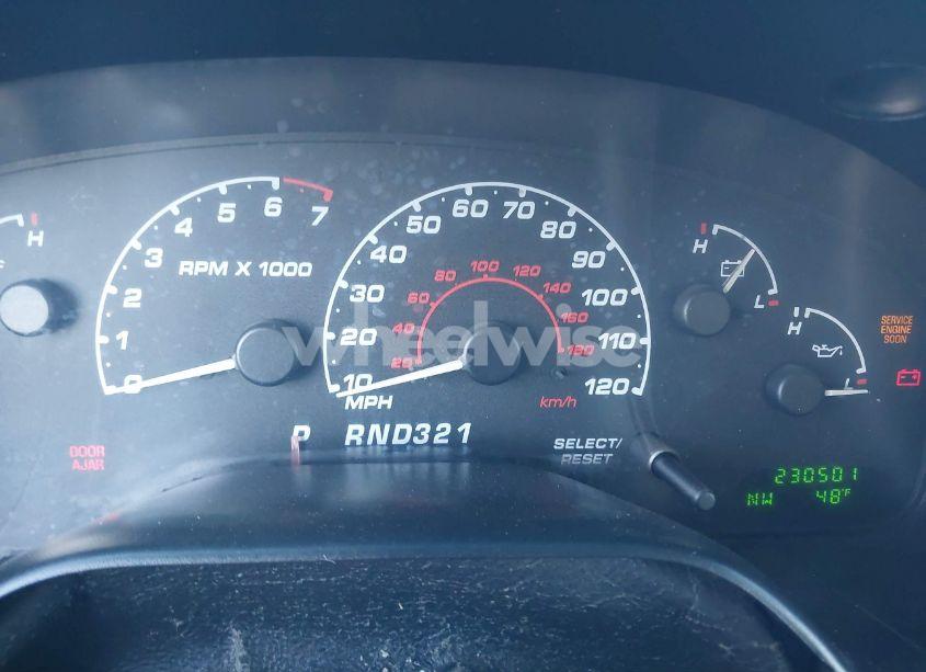 Photo 7 of 2002 Ford Explorer XLT (VIN 1FMZU63KX2ZC92021)