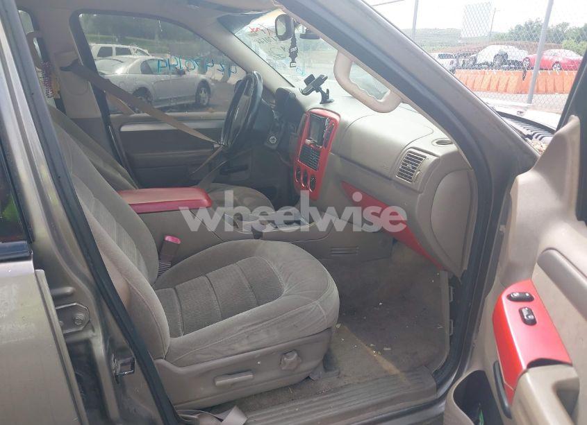 Photo 5 of 2003 Ford Explorer NBX/XLT (VIN 1FMZU63KX3UB09246)