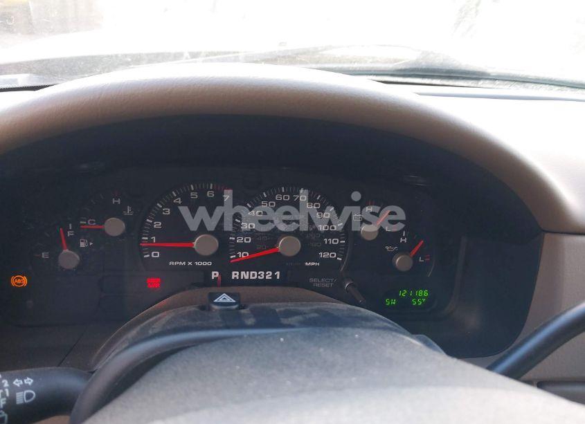 Photo 7 of 2004 Ford Explorer XLT (VIN 1FMZU63KX4UA80767)