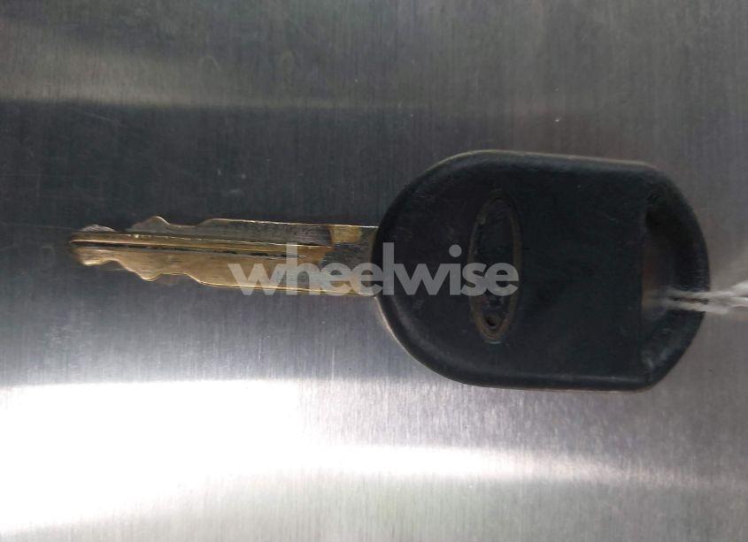 Photo 11 of 2004 Ford Explorer XLT (VIN 1FMZU63KX4UB12164)