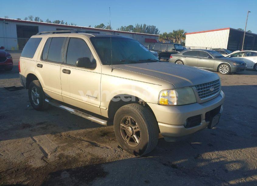 2004 Ford Explorer XLT (VIN 1FMZU63KX4UC06187) main photo