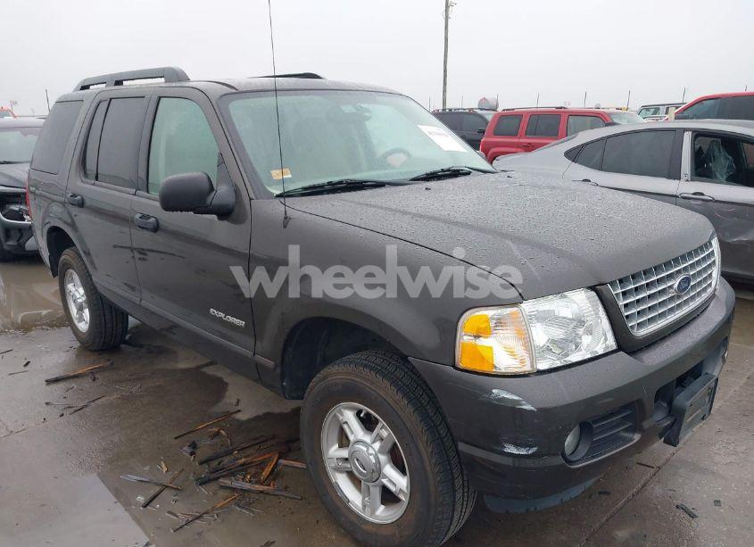 2005 Ford Explorer XLT/XLT SPORT (VIN 1FMZU63KX5UA03057) main photo