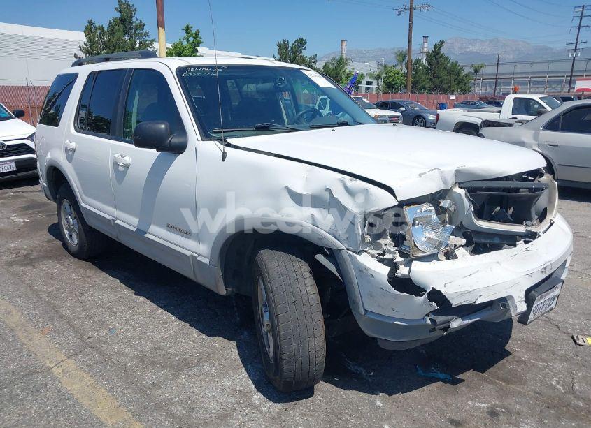 2002 Ford Explorer XLT (VIN 1FMZU63W12UB28656) main photo