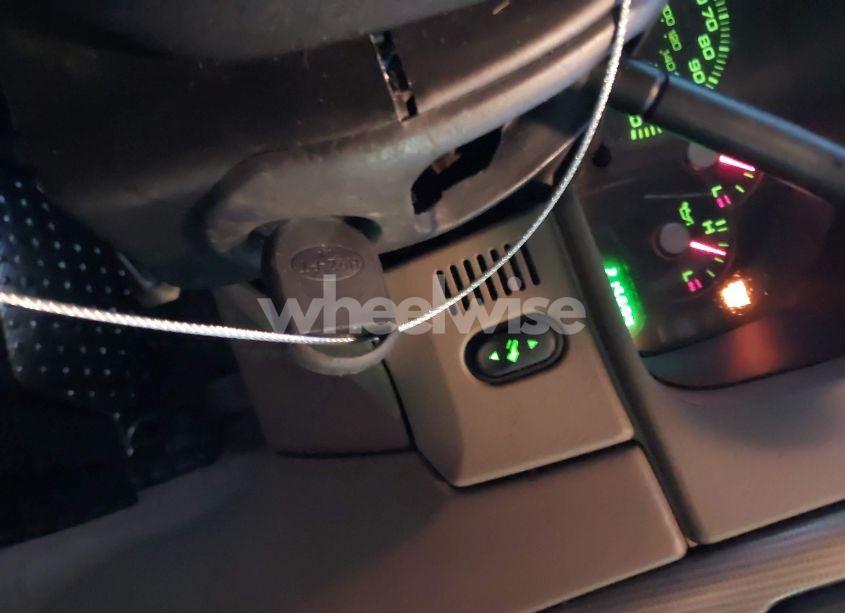 Photo 11 of 2004 Ford Explorer XLT (VIN 1FMZU63W64UB66077)