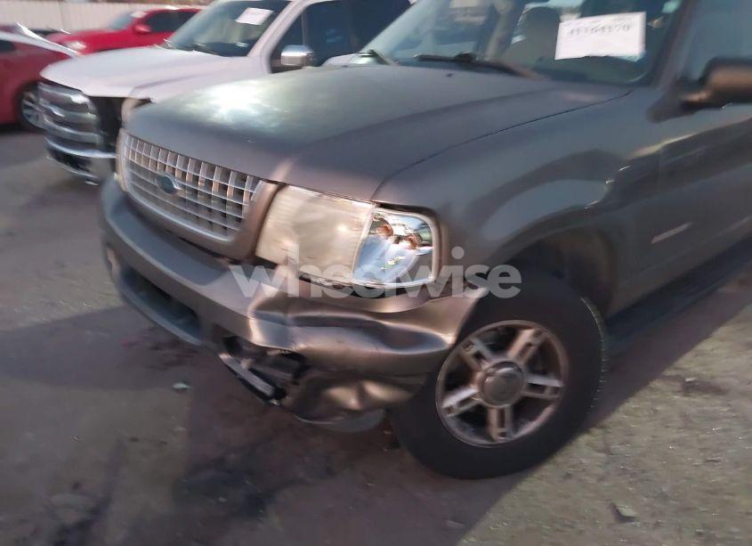 Photo 6 of 2004 Ford Explorer XLT (VIN 1FMZU63W64UB66077)