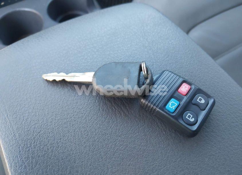 Photo 11 of 2004 Ford Explorer XLT (VIN 1FMZU63W64ZA67102)