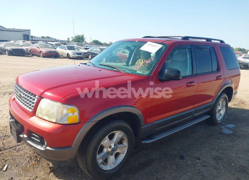 Photo 2 of 2004 Ford Explorer XLT (VIN 1FMZU63W94UB87988)