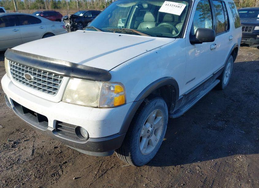 Photo 6 of 2005 Ford Explorer XLT/XLT SPORT (VIN 1FMZU63WX5UB54550)