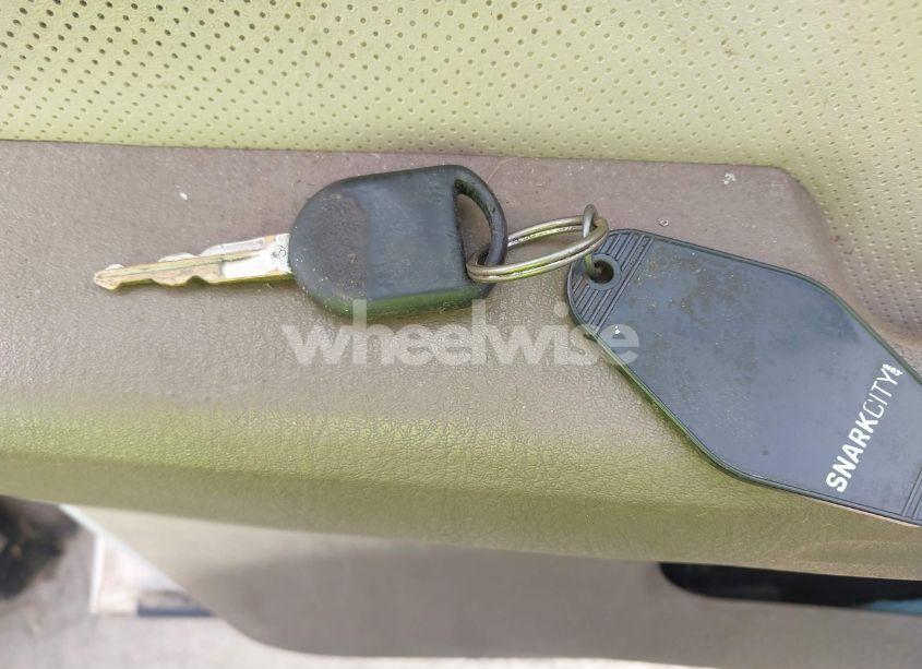 Photo 11 of 2002 Ford Explorer EDDIE BAUER (VIN 1FMZU64E32UC98653)